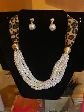 Pearl Multi-Strand Statement Necklace and Earrings - White with Leopard Accent